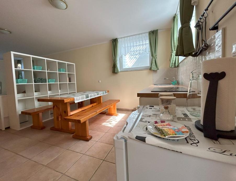 רדובליצ'ה Sos Apartments מראה חיצוני תמונה